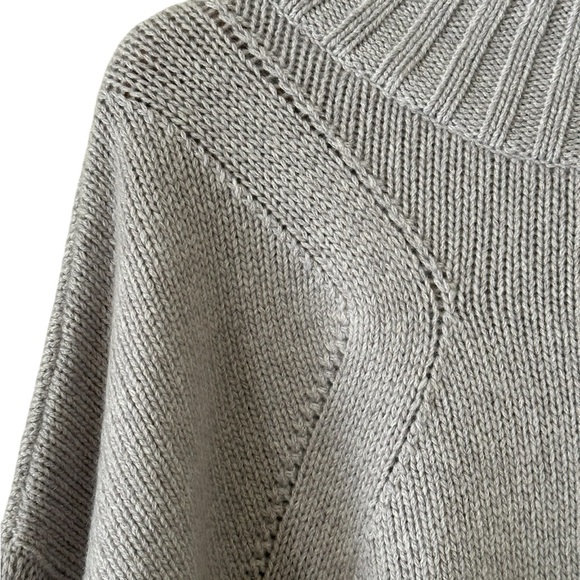 Cashmere 100% Sweater Taupe Size Medium - Picture 3 of 13